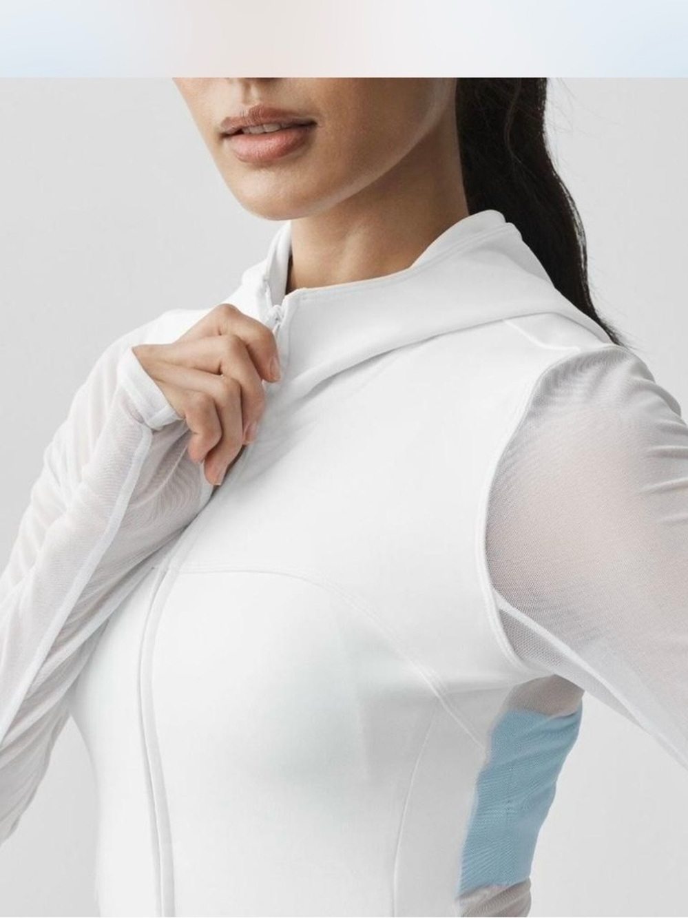 ALO Softsculpt Superset Full Zip Jacket in White - Picture 4 of 10